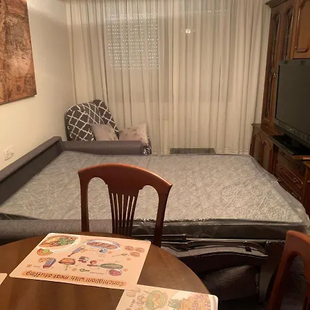 Bonito Apartamento En Calle Principal Apartment