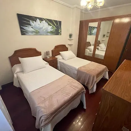 Apartment Bonito Apartamento En Calle Principal